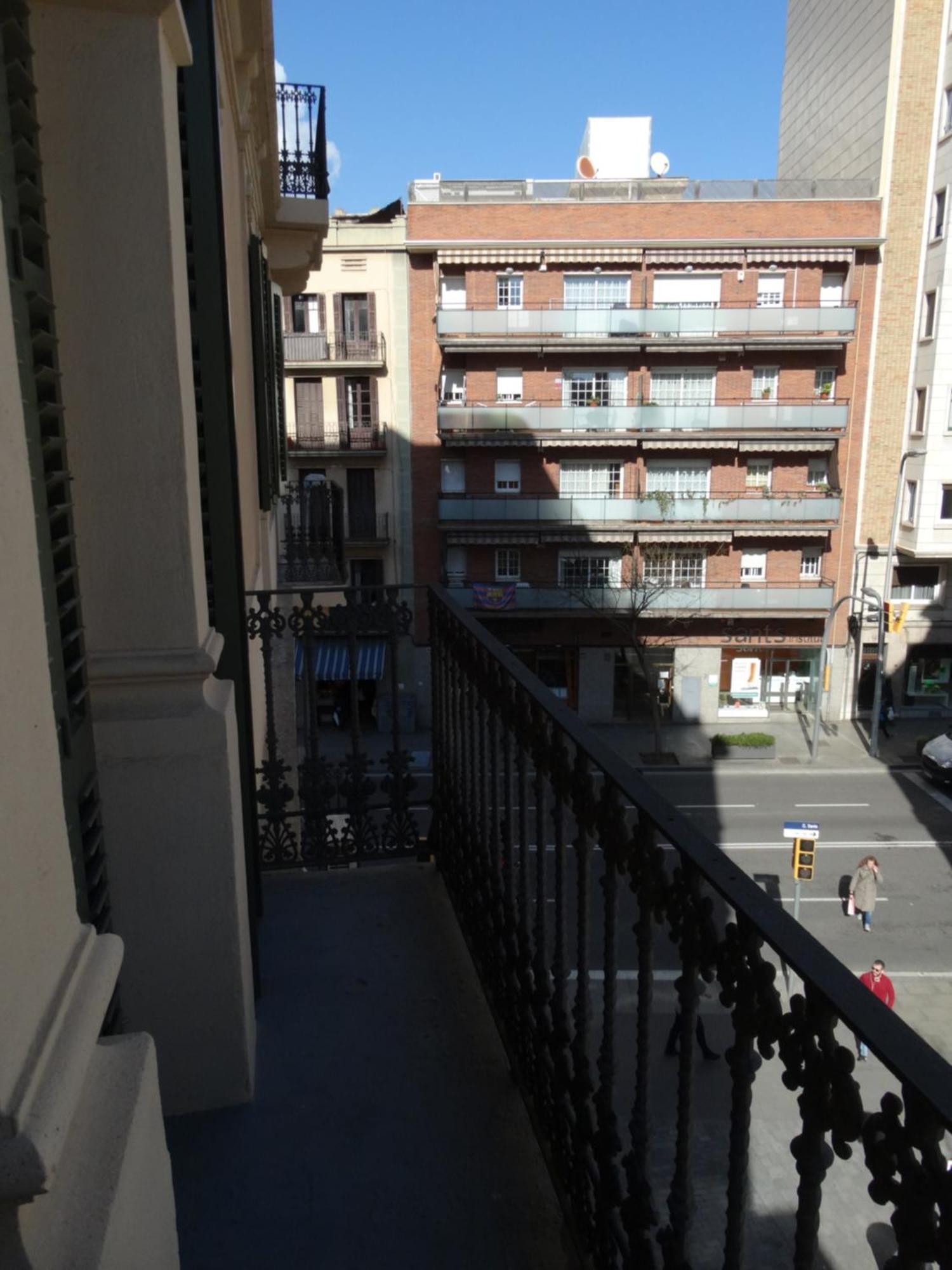 Feel At Sants Appartamento Barcellona