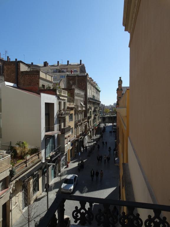 Feel At Sants Appartamento *